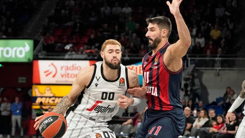 Belinelli show, la Virtus batte il Baskonia